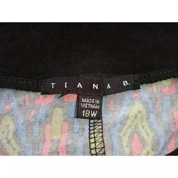 TIANA B GEOMETRIC ASTEC PATTERN BLACK BLUE RED GREEN SHORT SLEEVE DRESS Sz 18W - Picture 3 of 5